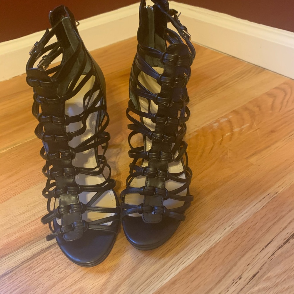 Guess heels with box size 9 barely worn.